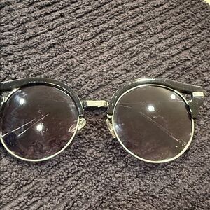 ALDO Black Round Sunglasses